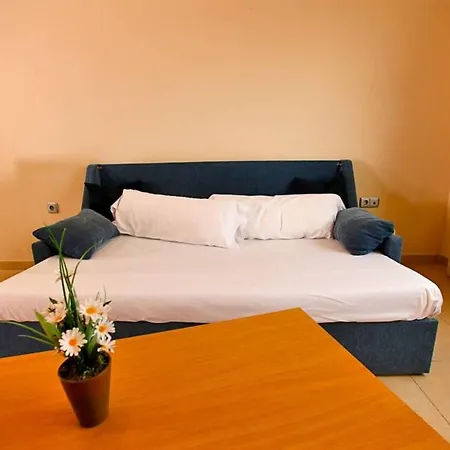 Hills Apartment *